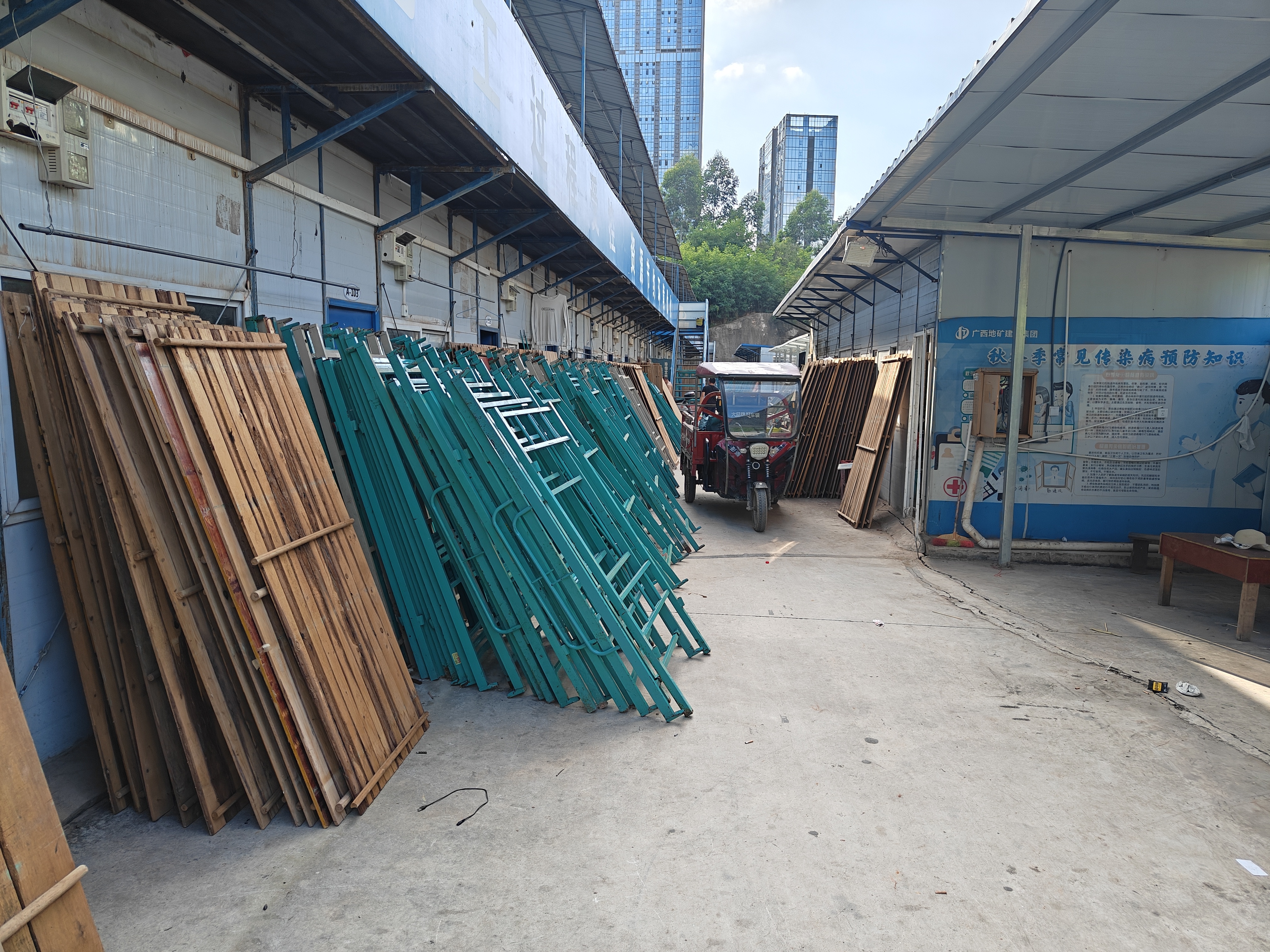 雅致活动板房地址选择_雅致活动板房地址_虹翔再生资源回收中心评测